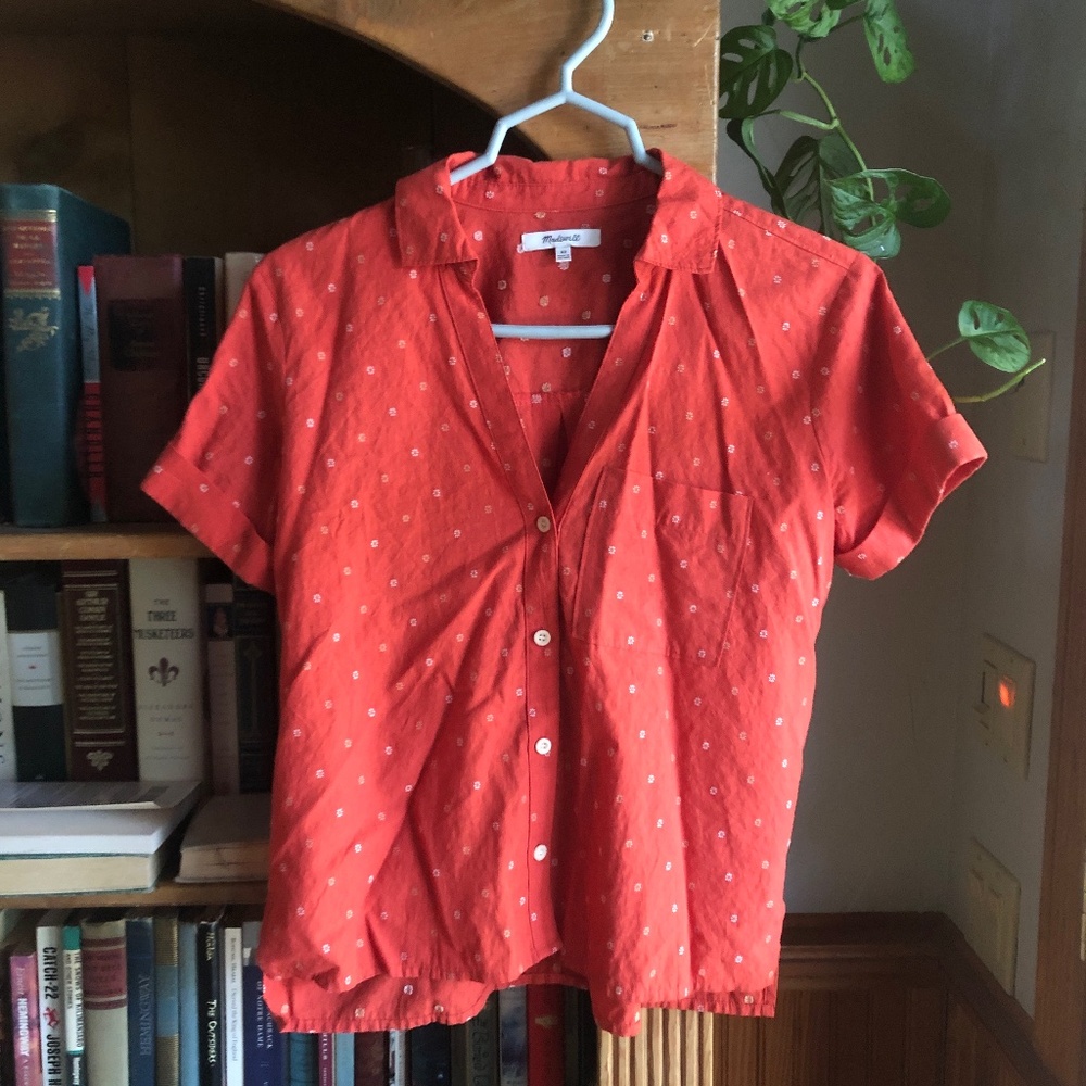 Madewell Embroidered Dainty Fall Florals Button Up Short Sleeve Top.